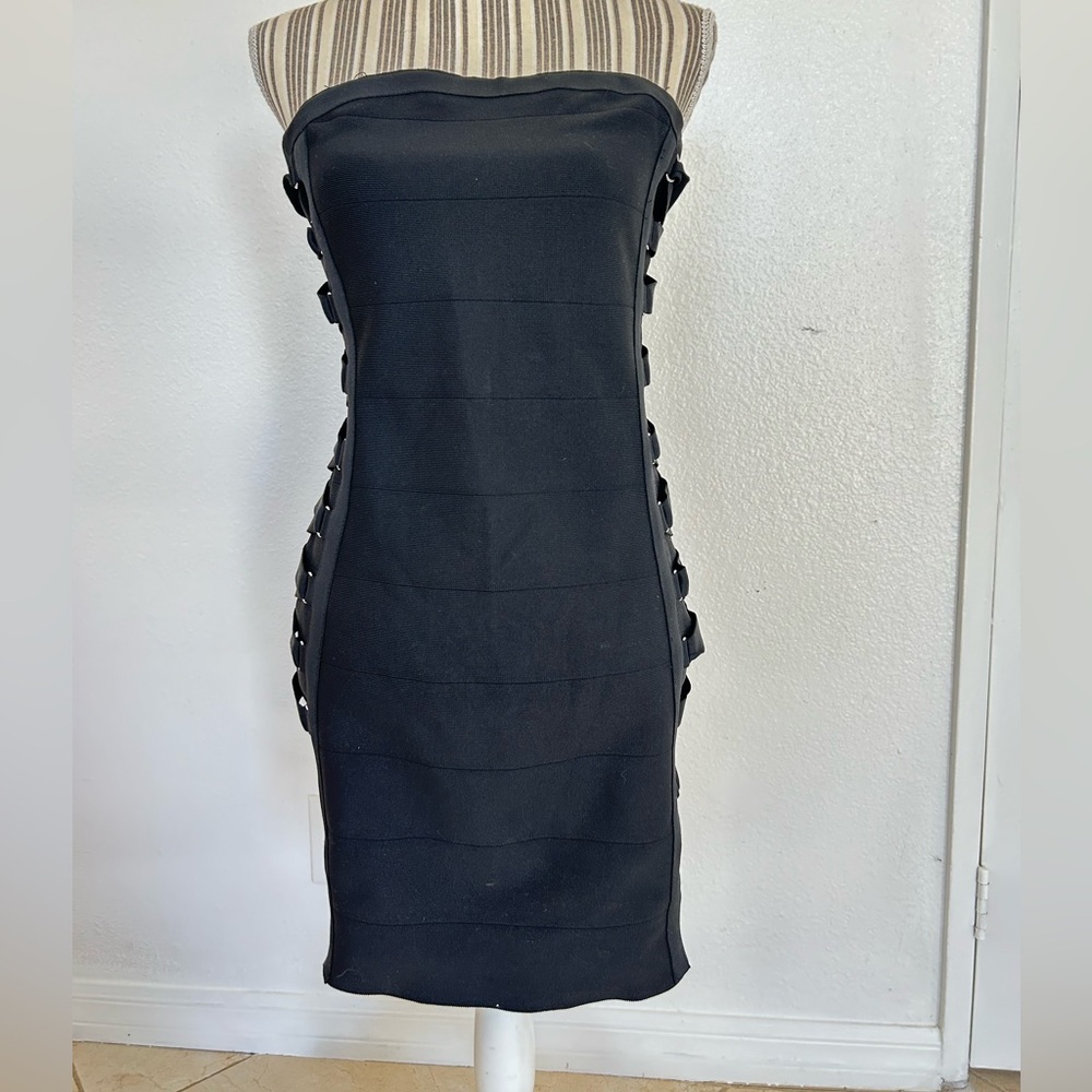 Iris Strapless Dress. Large. Black